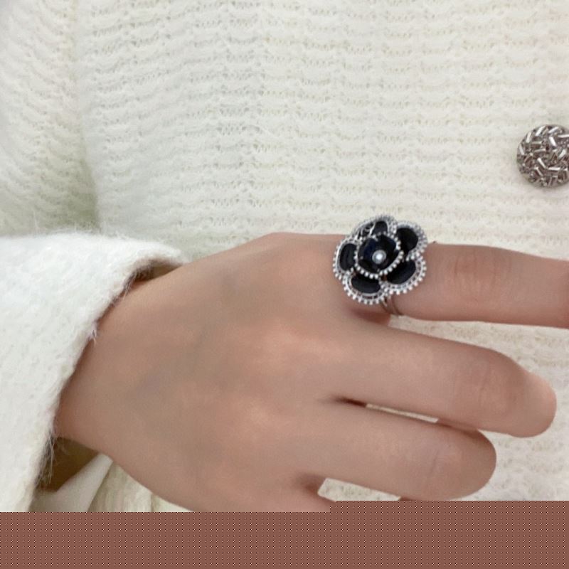 Ch*el rings